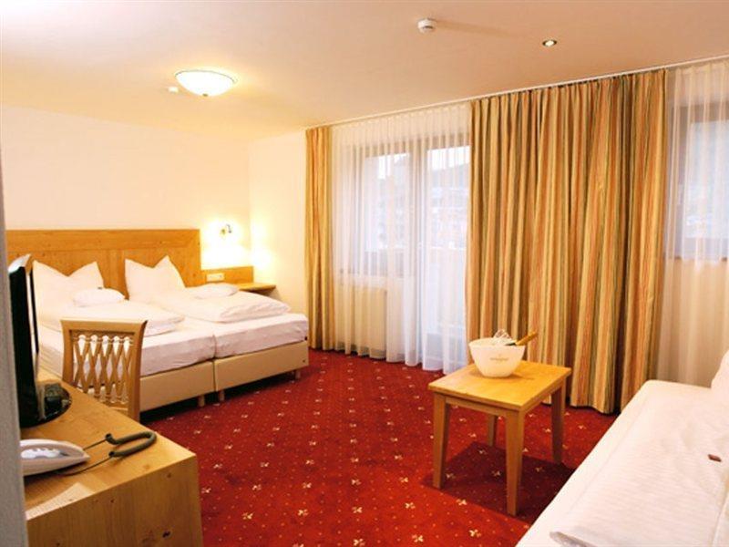 Hotel Vier Jahreszeiten By Vaya Inkl Zell Am See-Kaprun Sommerkarte 외부 사진