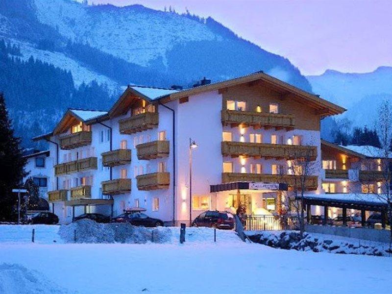 Hotel Vier Jahreszeiten By Vaya Inkl Zell Am See-Kaprun Sommerkarte 외부 사진